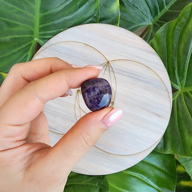 سنگ آمیتیست تامبل برای گرید کریستال جذب عشق